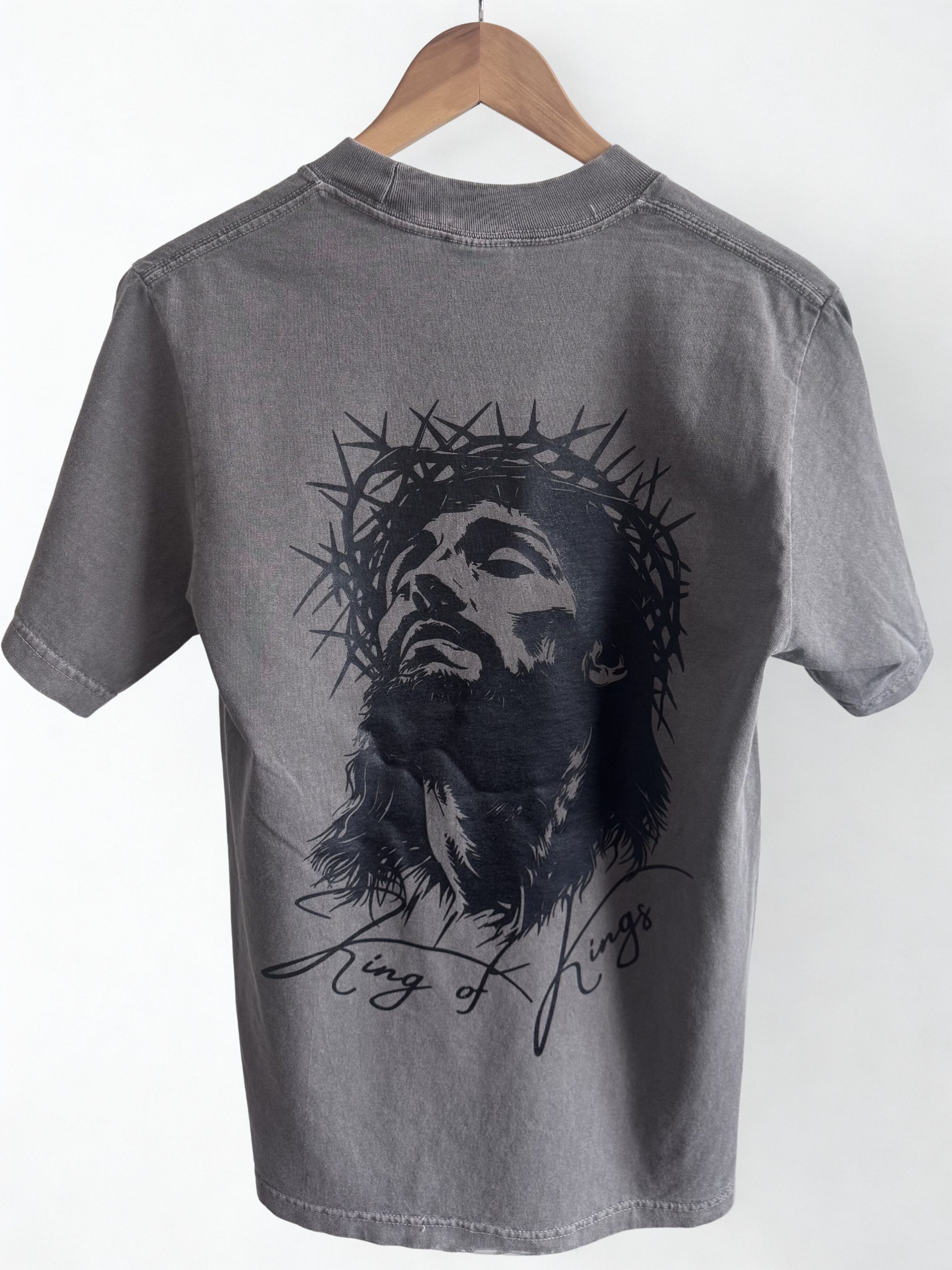 JESUS KING OF KINGS TEE - VINTAGE BLACK